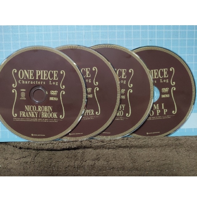 集英社(シュウエイシャ)のDVD4枚 ONE PIECE ワンピース キャラクターズLog　4枚セット エンタメ/ホビーのDVD/ブルーレイ(アニメ)の商品写真