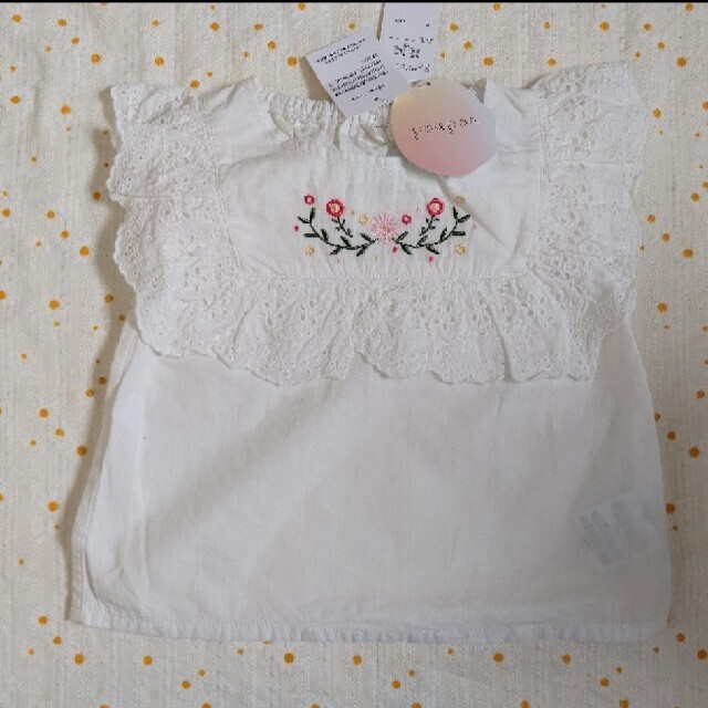 花柄レーストップス2着セット poupon キッズ/ベビー/マタニティのキッズ服女の子用(90cm~)(Tシャツ/カットソー)の商品写真