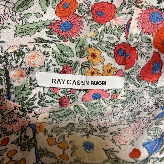 RayCassin(レイカズン)のRAY CASSIN FAVORI 花柄ワンピース レディースのワンピース(ひざ丈ワンピース)の商品写真