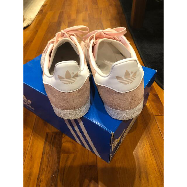 adidas(アディダス)のアディダス スニーカー gazelle ガゼル  レディース SIZE 25cm メンズの靴/シューズ(スニーカー)の商品写真