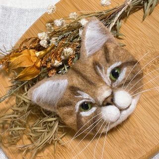 羊毛フェルト　キジトラ　猫ちゃんブローチ(その他)