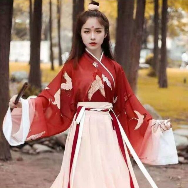 中華漢服「赤鶴」２点 セット | フリマアプリ ラクマ