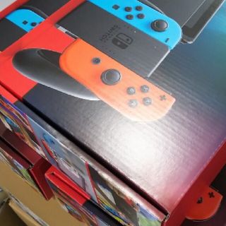 ニンテンドースイッチネオン28台セット(家庭用ゲーム機本体)