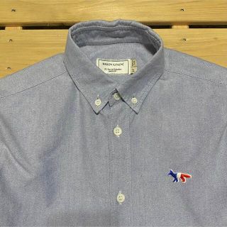 メゾンキツネ(MAISON KITSUNE')のトリコロール　フォックス　シャツ　MAISON KITSUNE メゾンキツネ(シャツ)