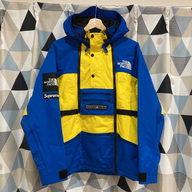 the northface supremeコラボマウンテンライトパーカー