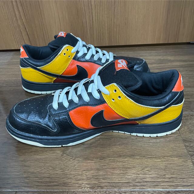 人気特価 NIKE NIKE DUNK LOW PRO SB ロズウェル レイガンズ28.5の通販