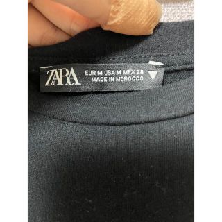 ザラ(ZARA)の【ZARA】ブラックTシャツ(Tシャツ(半袖/袖なし))