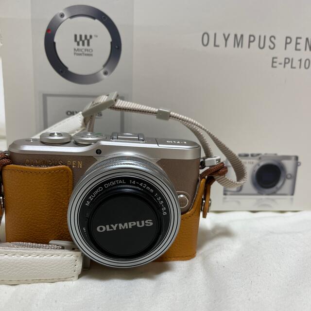 OLYMPUS(オリンパス)の【超美品】オリンパス E-PL10 14-42mm EZレンズキット ブラウン スマホ/家電/カメラのカメラ(ミラーレス一眼)の商品写真