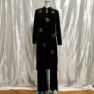 黒ベロア　アオザイ風　パンツスーツ　Lサイズ(スーツ)
