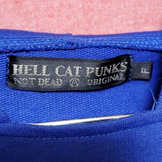 HELLCATPUNKS(ヘルキャットパンクス)のHELL CAT PUNKS ヘルキャ アイボール ポンチョ Tシャツ ブルー レディースのトップス(Tシャツ(半袖/袖なし))の商品写真