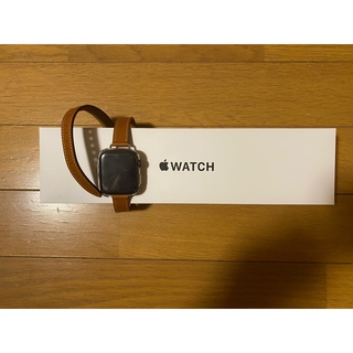 アップルウォッチ(Apple Watch)のApple Watch SE 本体　44ミリ　GPSモデル　スペースグレー(腕時計(デジタル))
