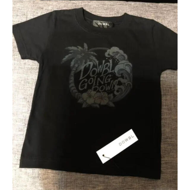 DOWBL(ダブル)の新品　DOWBL  110サイズ　Tシャツ　黒 キッズ/ベビー/マタニティのキッズ服女の子用(90cm~)(Tシャツ/カットソー)の商品写真