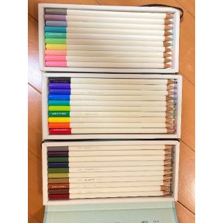 トンボエンピツ(トンボ鉛筆)のトンボ TOMBOW 色鉛筆 『色辞典』90色(その他)