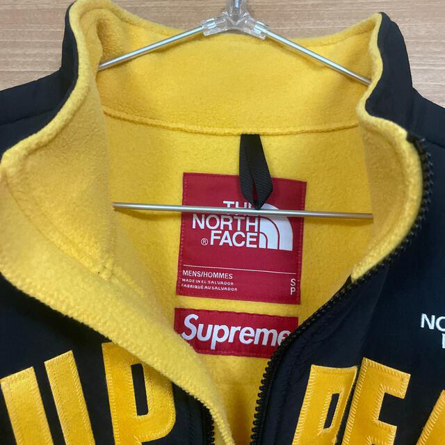 Supreme(シュプリーム)のThe North Face Arc Logo Denali Fleece  メンズのジャケット/アウター(ブルゾン)の商品写真