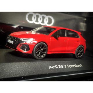 アウディ RS3 スポーツバック 2022 1/43 ミニカー 特注品(ミニカー)