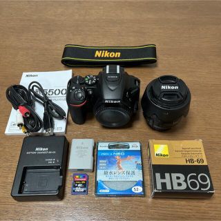 ニコン(Nikon)の美品 Nikon ニコンD5500 レンズキット (デジタル一眼)