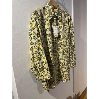 ユニクロ(UNIQLO)の新品！UNIQLO and MARNI オーバーサイズシャツ(シャツ/ブラウス(長袖/七分))