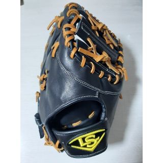 未使用　ファーストミット　硬式　一般　黒色　Louisville Slugger(グローブ)