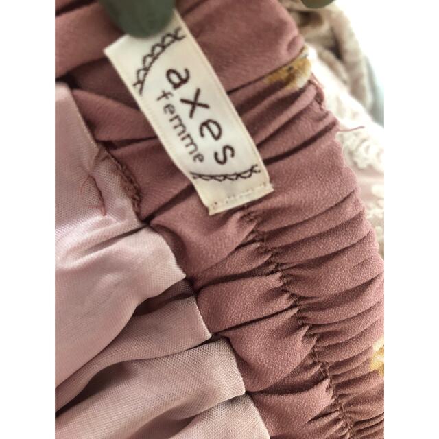 axes femme(アクシーズファム)のピンクのローズフリルスカート レディースのスカート(ひざ丈スカート)の商品写真
