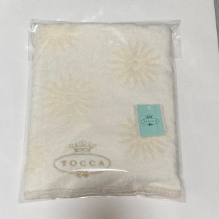 トッカ(TOCCA)のトッカ　TOCCA バスタオル　クリーム(タオル/バス用品)