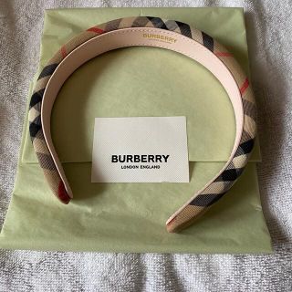 バーバリー(BURBERRY)のBURBERRY カチューシャ(カチューシャ)