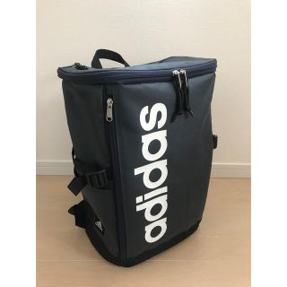 adidas - アディダス adidas リュックサック 23L スクエア ボックス型 ...