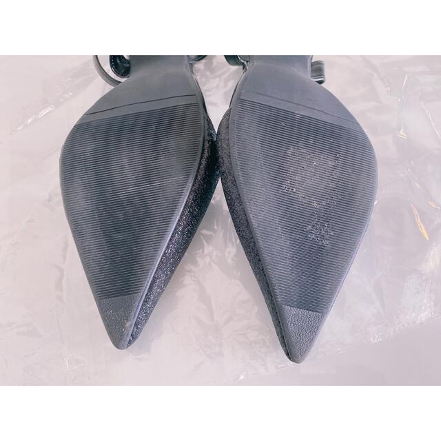 EMODA(エモダ)のEMODAエモダラメグリッターアンクルストラップポインテッドパンプスサンダル黒靴 レディースの靴/シューズ(ハイヒール/パンプス)の商品写真