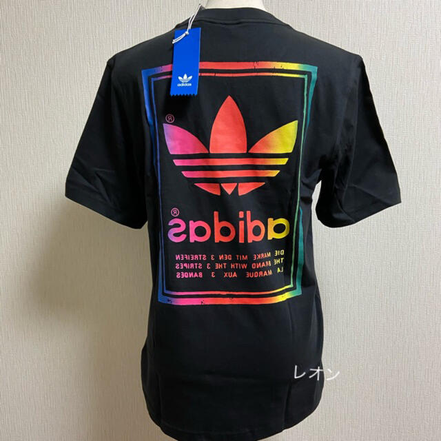 adidas(アディダス)の【メンズＭ】黒/マルチ　VINTAGE Ｔシャツ　アディダスオリジナルス メンズのトップス(Tシャツ/カットソー(半袖/袖なし))の商品写真