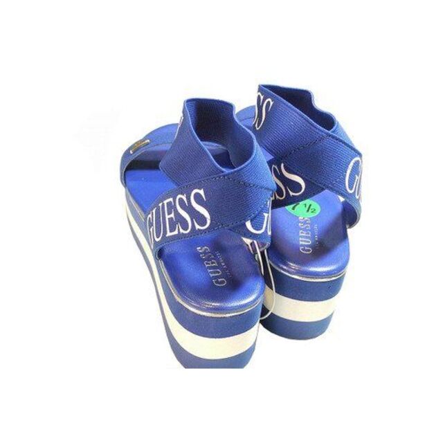 GUESS(ゲス)の即発送 日本未発売【GUESS】サンダル 青 手元に在庫あり レディースの靴/シューズ(サンダル)の商品写真