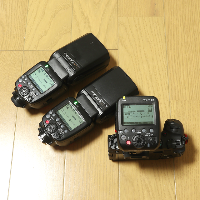 キャノン用ストロボ2台 + トランスミッター（コマンダー）