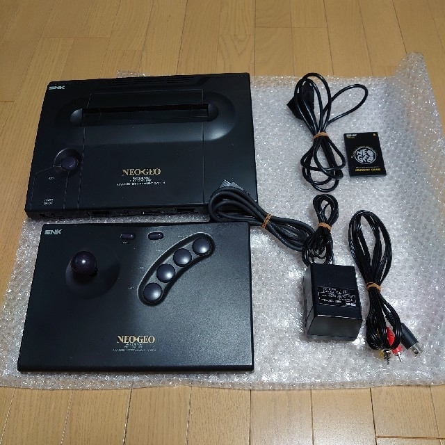 NEOGEO 本体(ROM用)  箱、説明書は御座いません。