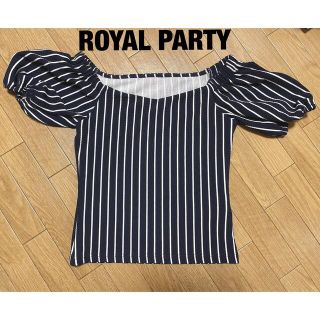 ロイヤルパーティー(ROYAL PARTY)の美品⭐︎ROYAL PARTY 袖フレア　ボーダー　トップス　ネイビー(カットソー(半袖/袖なし))