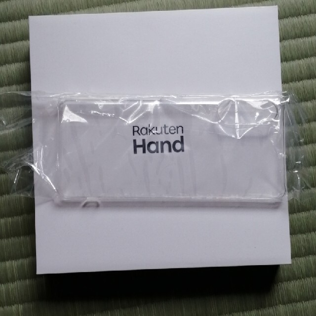 スマートフォン本体rakuten  hand  レッド