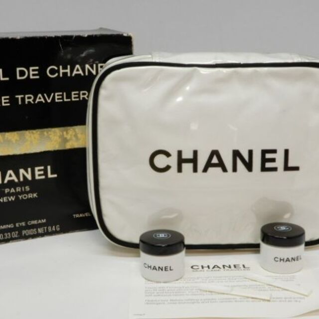 シャネル　CHANEL　エナメル　ポーチ　コスメティック詰め替え容器・ヘラ付き