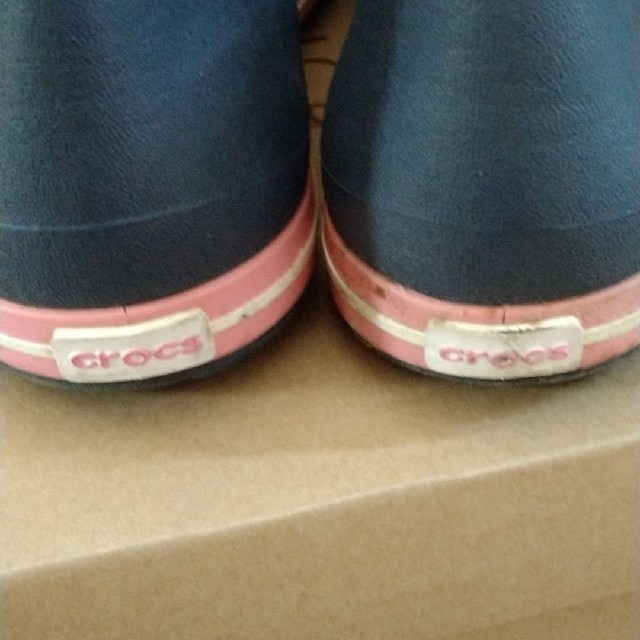 crocs(クロックス)のcrocs　パンプス　J3　クロックス キッズ/ベビー/マタニティのキッズ靴/シューズ(15cm~)(サンダル)の商品写真