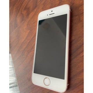 アイフォーン(iPhone)のiphoneSE 第一世代　ローズゴールド64GB(スマートフォン本体)