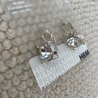 エイチアンドエム(H&M)のH&M クリスタル ピアス(ピアス)