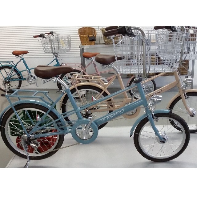 ミニベロ自転車  美品 愛知県 ペット乗せOK スポーツ/アウトドアの自転車(自転車本体)の商品写真