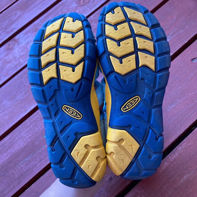 KEEN(キーン)のkeen キーン　サンダル　CNX 20cm キッズ/ベビー/マタニティのキッズ靴/シューズ(15cm~)(サンダル)の商品写真