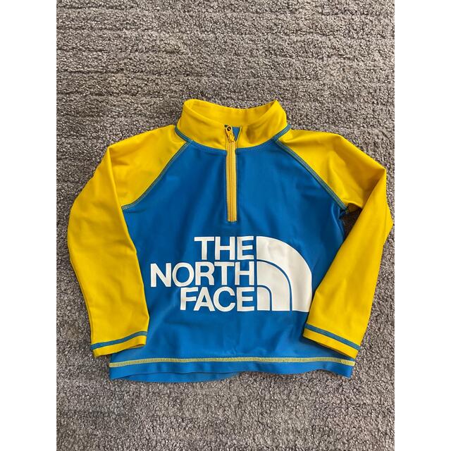 THE NORTH FACE(ザノースフェイス)のノースフェイス　ラッシュガード　90サイズ　The North Fase キッズ/ベビー/マタニティのキッズ服男の子用(90cm~)(水着)の商品写真