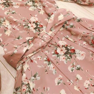 【新品】インゲボルグ 7〜8分袖 花柄ワンピース ワンピース ロング タグ付き