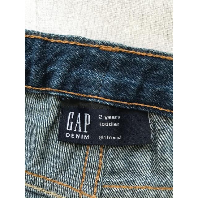 babyGAP(ベビーギャップ)のbaby GAP デニム ジーンズ パンツ 95 キッズ/ベビー/マタニティのキッズ服女の子用(90cm~)(パンツ/スパッツ)の商品写真