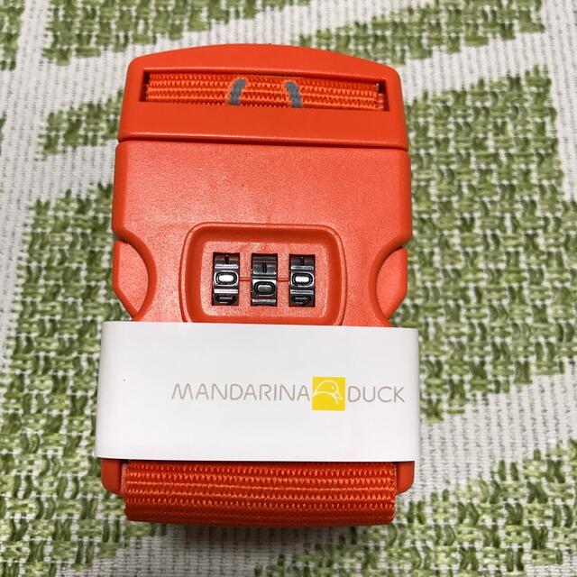 MANDARINA DUCK(マンダリナダック)のMANDARINA DUCK スーツケースベルト ☆新品☆ インテリア/住まい/日用品の日用品/生活雑貨/旅行(旅行用品)の商品写真