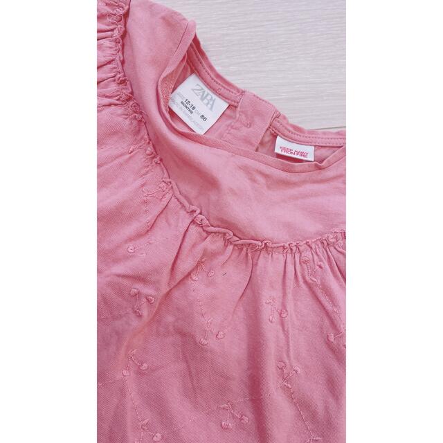 ZARA(ザラ)のZARA Tシャツ　2枚　セット　１２-１８　86 キッズ/ベビー/マタニティのベビー服(~85cm)(Ｔシャツ)の商品写真