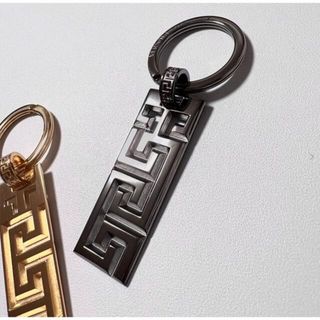 VERSACE(キーホルダー)のフリマアイテム一覧 VERSACE(キーホルダー)のフリマアイテム一覧