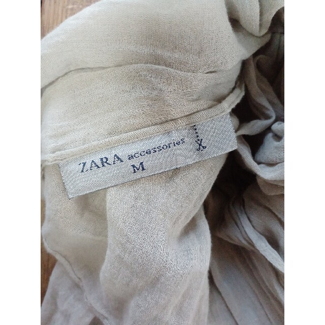 ZARA(ザラ)のZARA ストール レディースのファッション小物(ストール/パシュミナ)の商品写真
