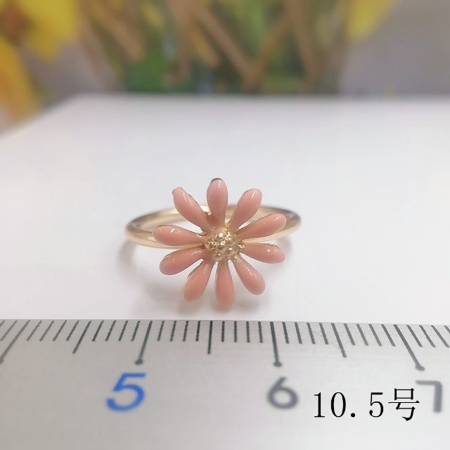 tt10060閉店セール10.5号リング可愛い花リング レディースのアクセサリー(リング(指輪))の商品写真