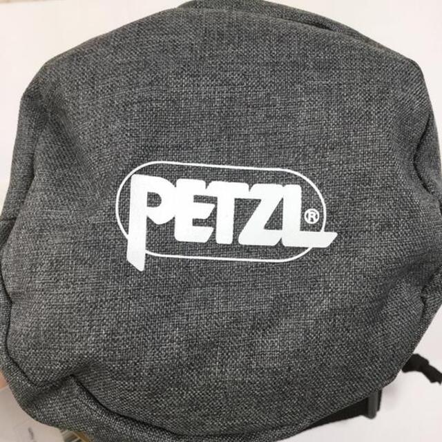 PETZL(ペツル)のペツル バンディ Bandi チョークバッグ PETZL S038BA00 グレ スポーツ/アウトドアのアウトドア(登山用品)の商品写真