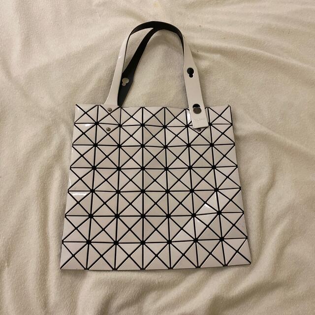 BaoBaoIsseyMiyake(バオバオイッセイミヤケ)のISSEY MIYAKE BAOBAO レディースのバッグ(トートバッグ)の商品写真