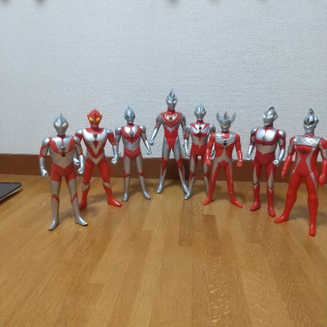 BANDAI(バンダイ)のBANDAI製 ウルトラマンシリーズ まとめ売り。 エンタメ/ホビーのフィギュア(特撮)の商品写真